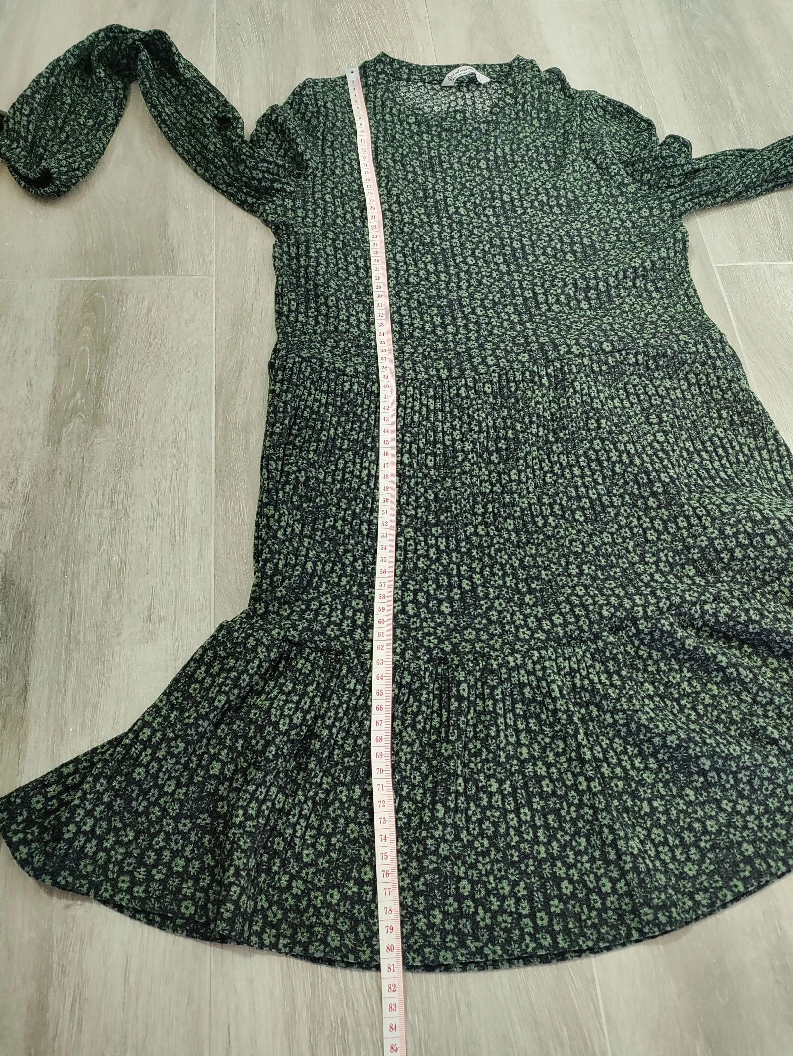 Vestido canalé floral verde Stradivarius – elástico – talla S – photo 13